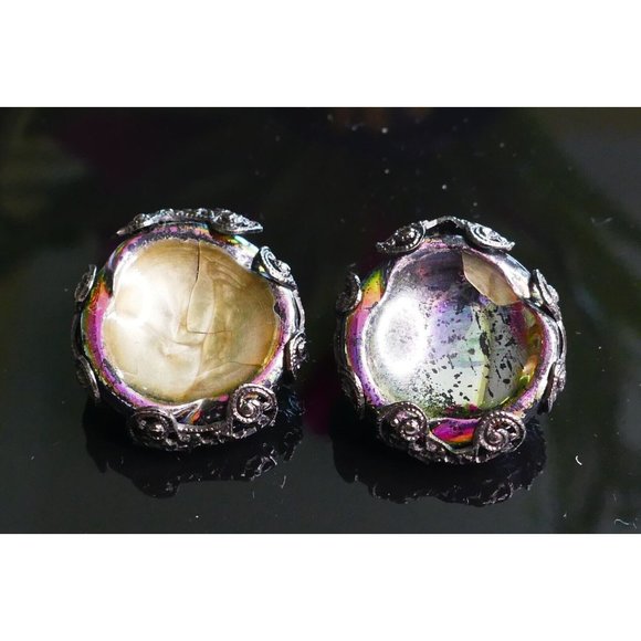 Unusual Vintage Signed Sandor Earrings With Iridescent Glass in Filigree Setting - Picture 1 of 15